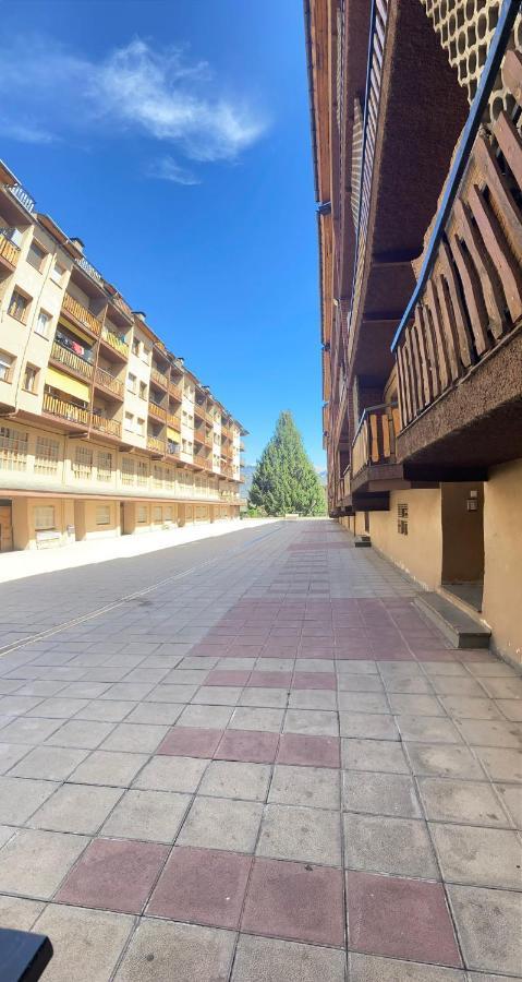Appartement De Vacances Puigcerdà Eksteriør billede
