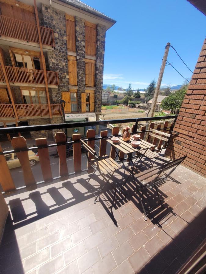 Appartement De Vacances Puigcerdà Eksteriør billede